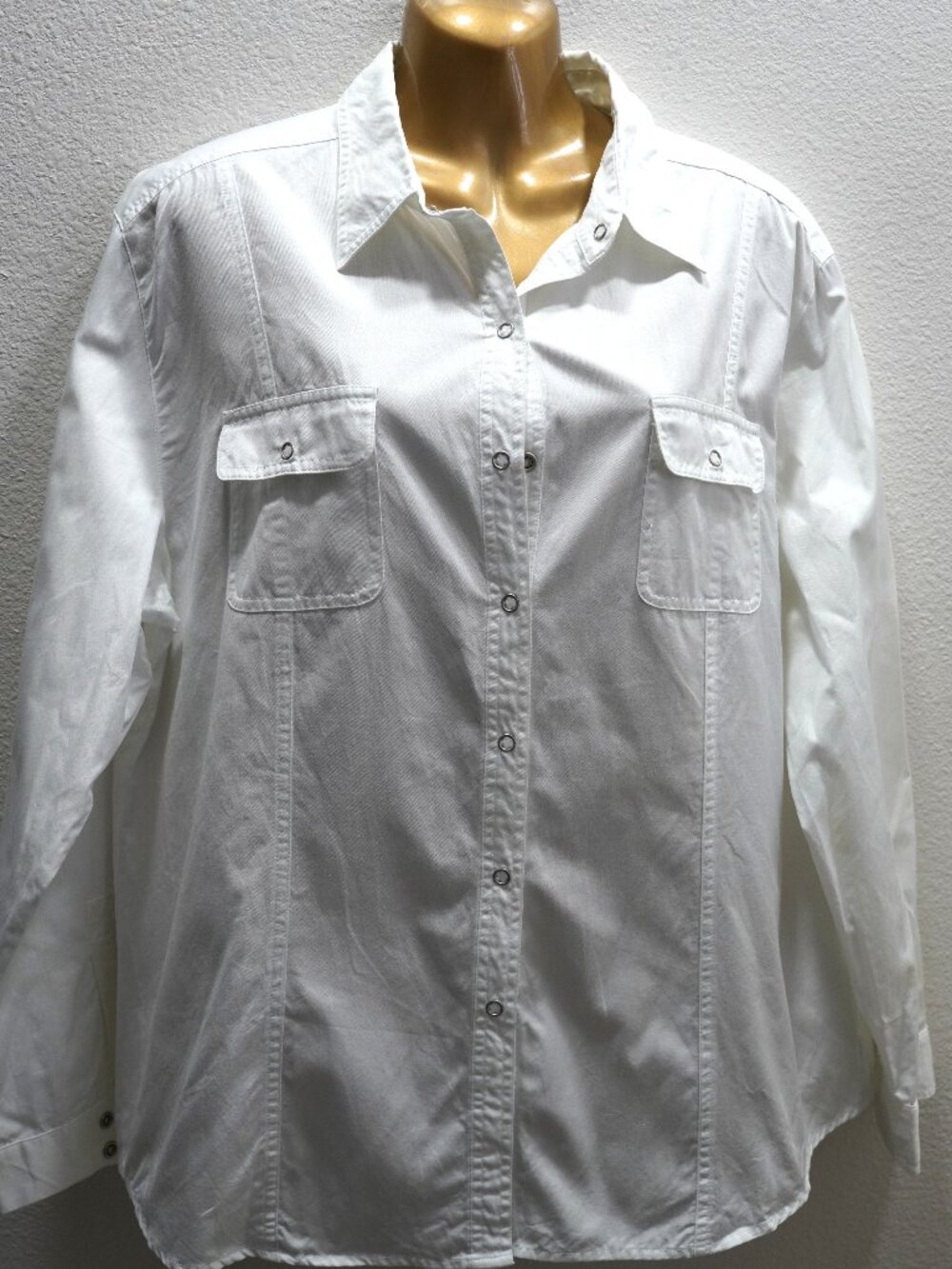 Chico's White Platinum Cotton Snap Blouse size 3